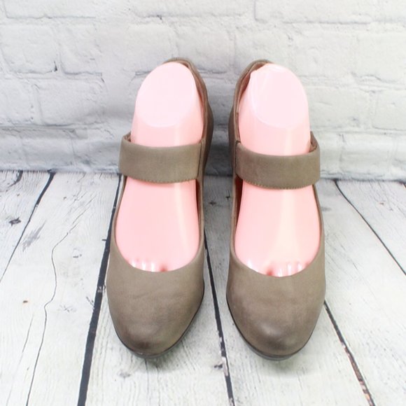 Tamaris Gray Leather Mary Jane Shoes Heels Pumps Shoes Size 39 US 9 - Picture 5 of 9